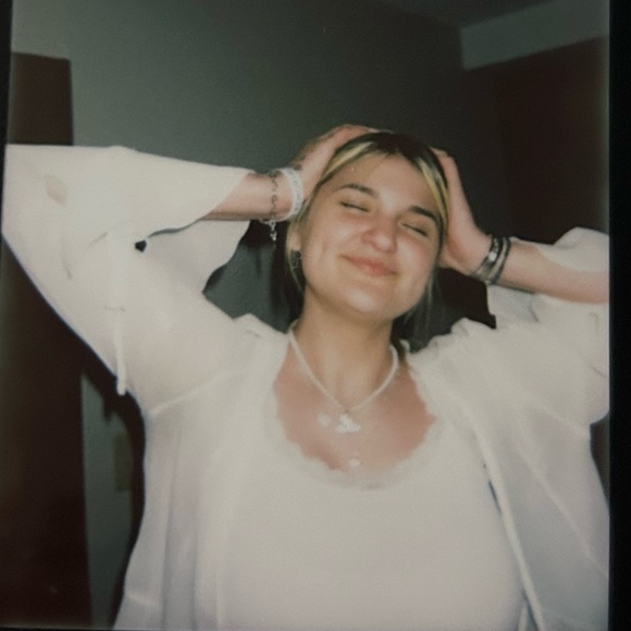 Meet your Posher, Audrey - Picture 1 of 1